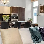 Kuninga 1 Luxury Apartment