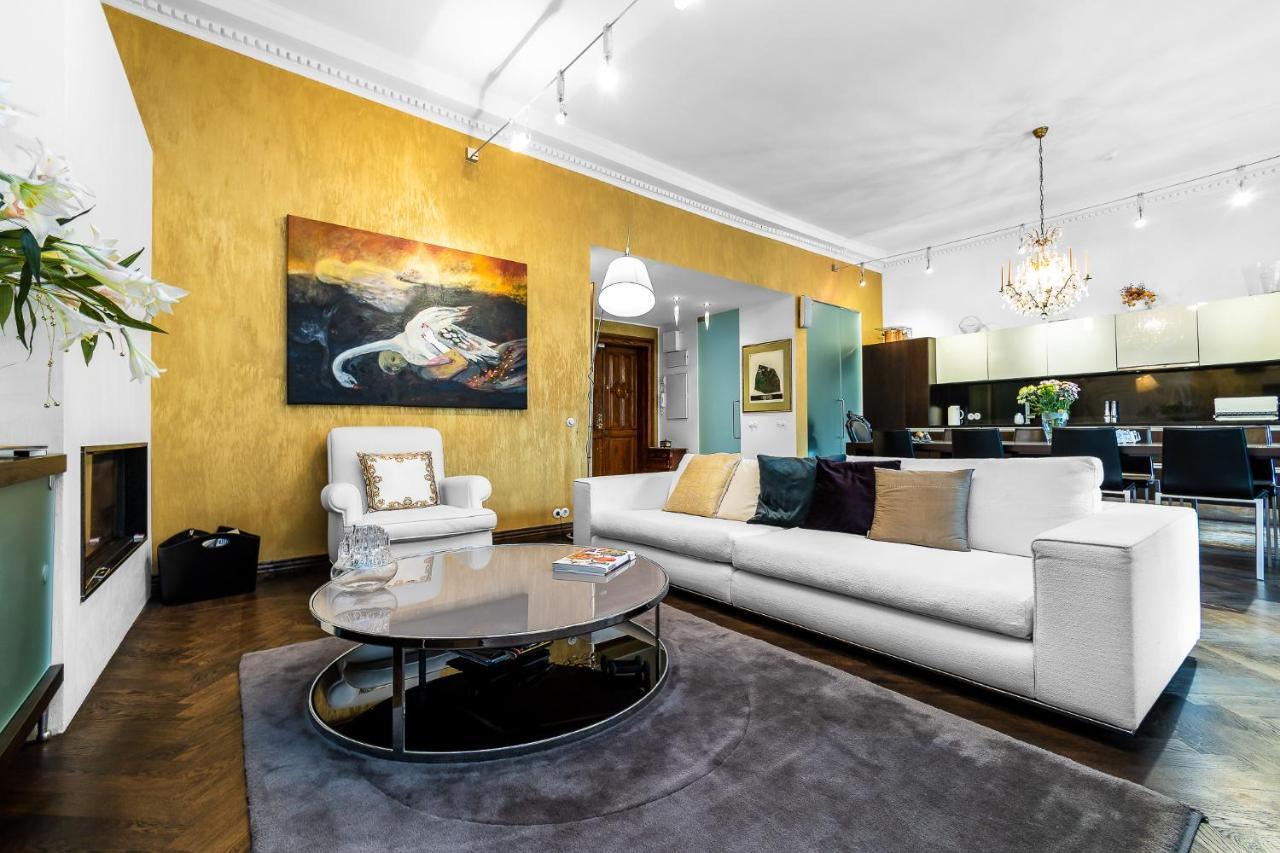 Kuninga 1 Luxury
